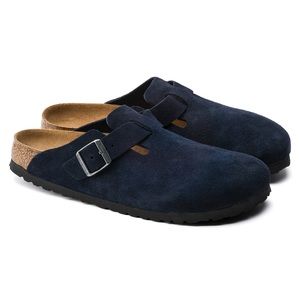 Birkenstock Boston clogs in Night suede